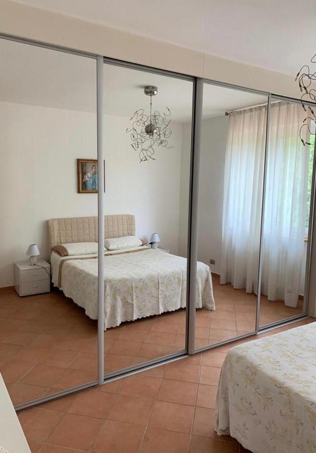 Casa Vacanze Al Capriano Appartamento Lampone Cantello Exterior photo