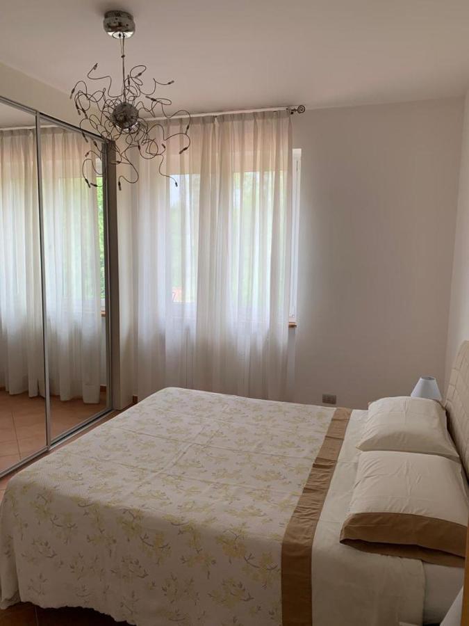 Casa Vacanze Al Capriano Appartamento Lampone Cantello Exterior photo